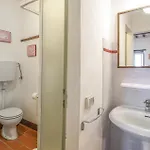 4 Bedroom Lovely In Paciano