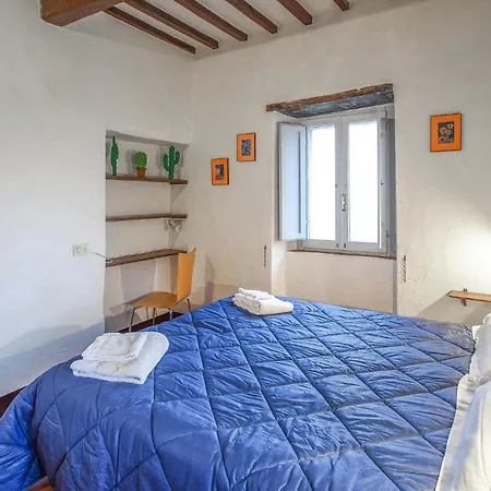 Apartmán 4 Bedroom Lovely In