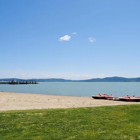 4 Bedroom Lovely In *